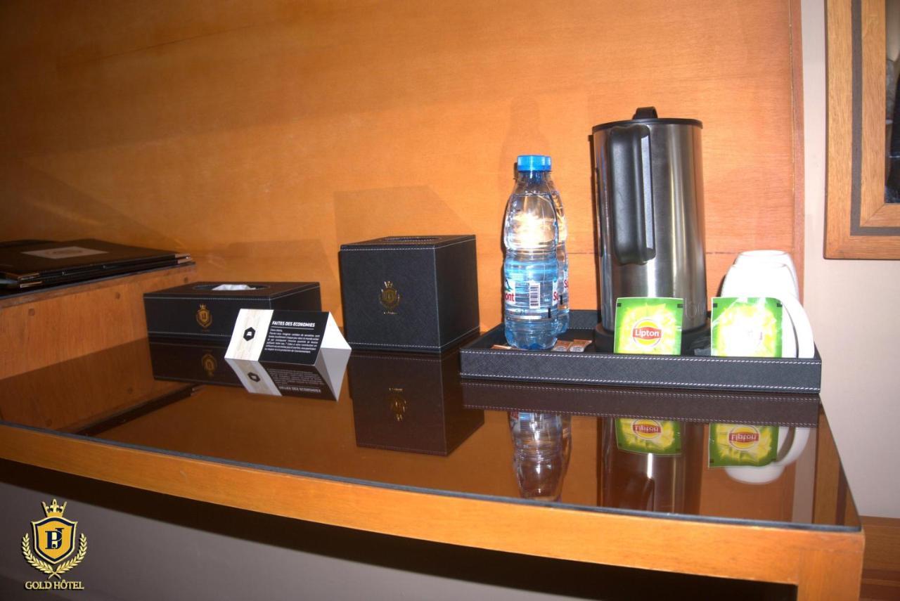 Gold Hotel Bafang Экстерьер фото