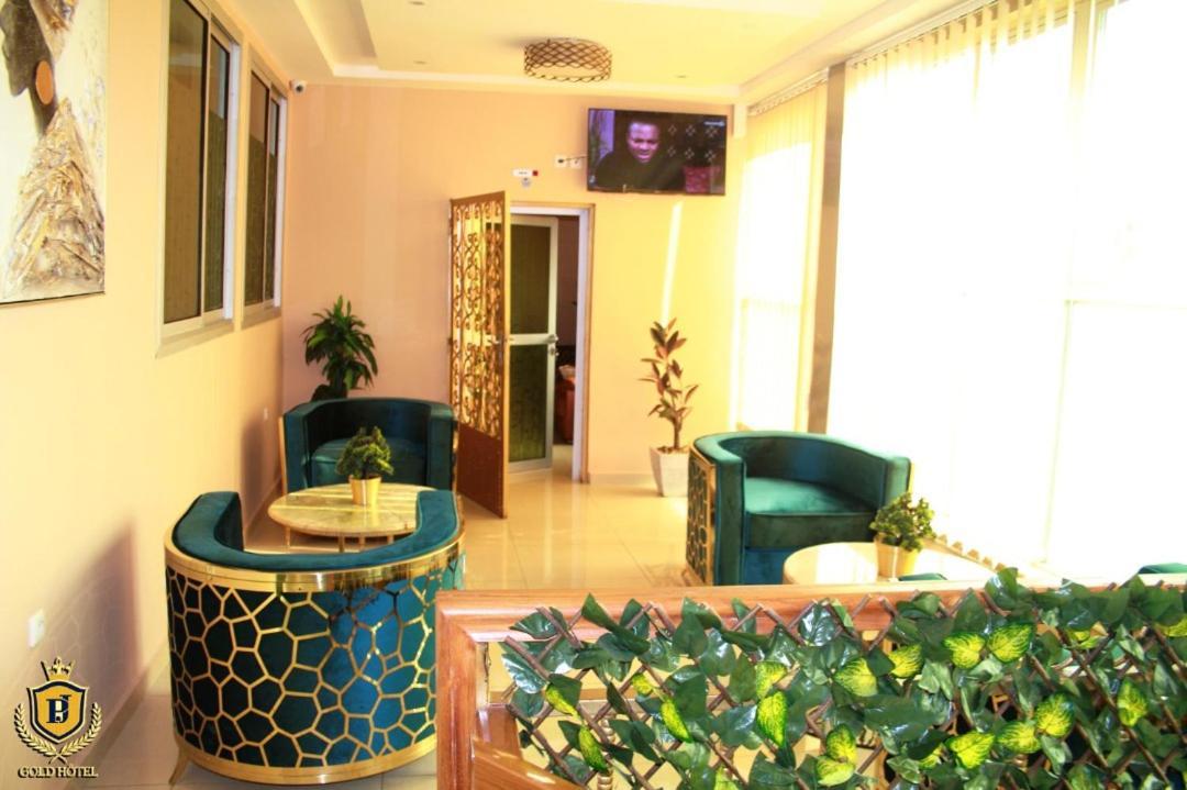 Gold Hotel Bafang Экстерьер фото