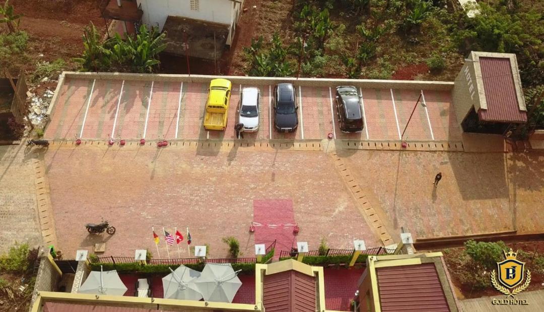 Gold Hotel Bafang Экстерьер фото